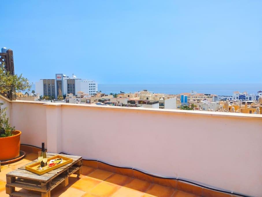 Penthouse With Jacuzzi And Spectacular Sea Views Apartment เนร์คา ภายนอก รูปภาพ
