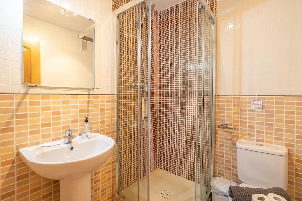 Penthouse With Jacuzzi And Spectacular Sea Views Apartment เนร์คา ภายนอก รูปภาพ