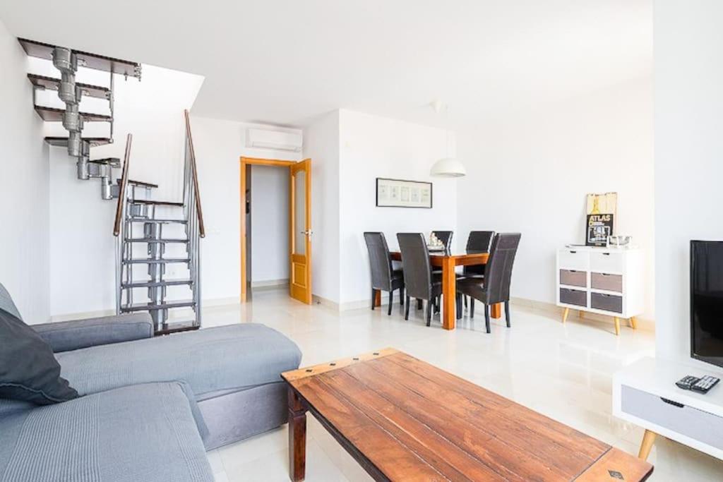 Penthouse With Jacuzzi And Spectacular Sea Views Apartment เนร์คา ภายนอก รูปภาพ