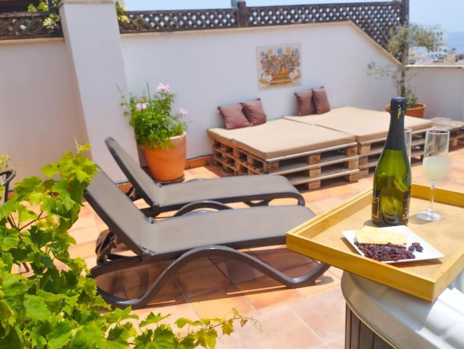 Penthouse With Jacuzzi And Spectacular Sea Views Apartment เนร์คา ภายนอก รูปภาพ